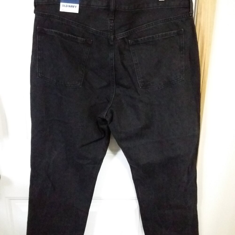 Old Navy Women’s Black Distressed Straight Leg Jeans – Size 16 – NWT - Picture 7 of 11